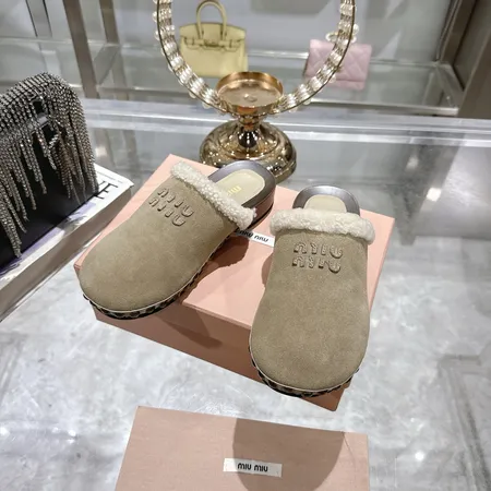 ミュウミュウ スリッパ