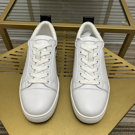 クリスチャン・ルブタン カジュアルシューズ