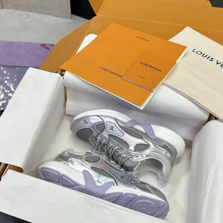 ルイヴィトン スニーカー