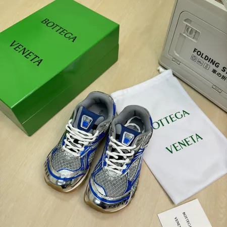 ボッテガ ヴェネタ スニーカー