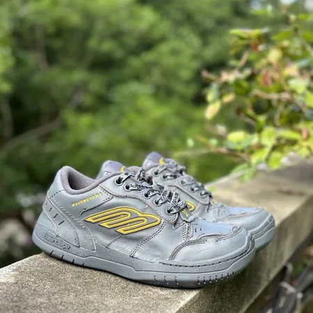 バレンシアガ カジュアルシューズ