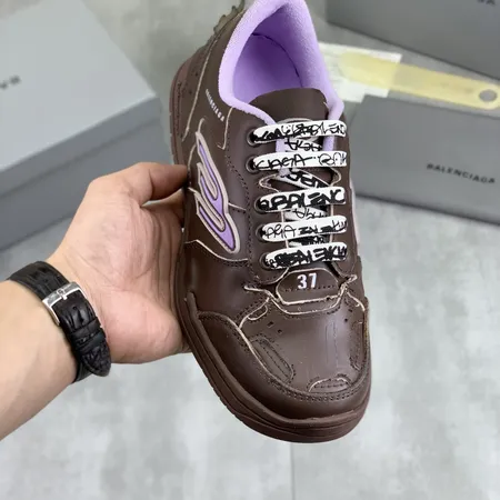 バレンシアガ カジュアルシューズ