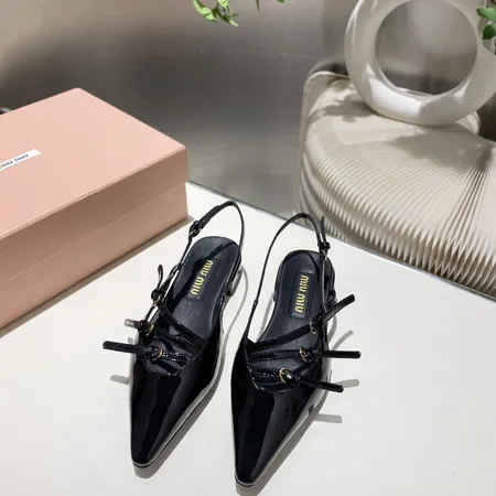 ミュウミュウ サンダル