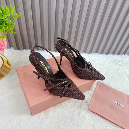 ミュウミュウ サンダル