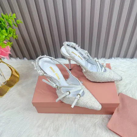 ミュウミュウ サンダル