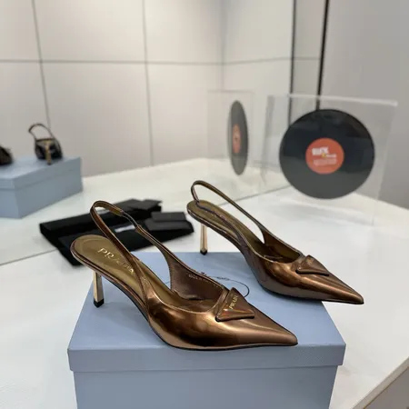 プラダ サンダル