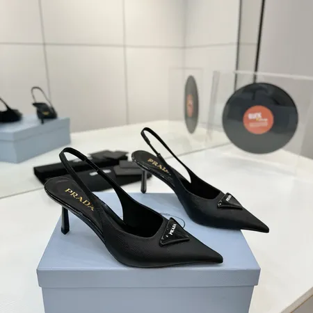 プラダ サンダル