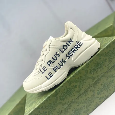 グッチ スニーカー