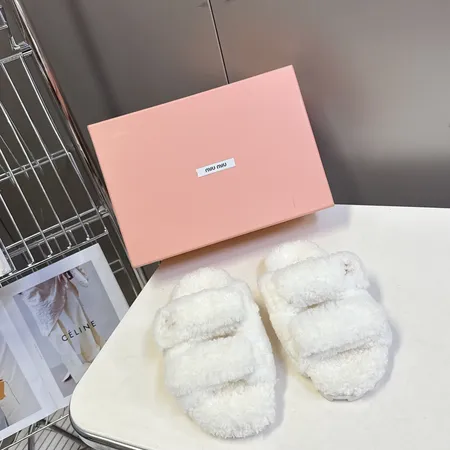 ミュウミュウ スリッパ