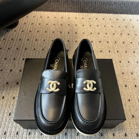 シャネル カジュアルシューズ