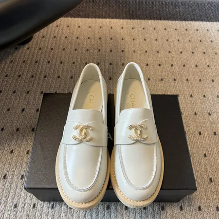 シャネル カジュアルシューズ