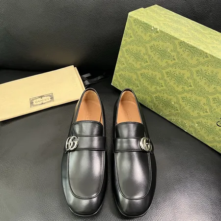 グッチ ビジネスシューズ