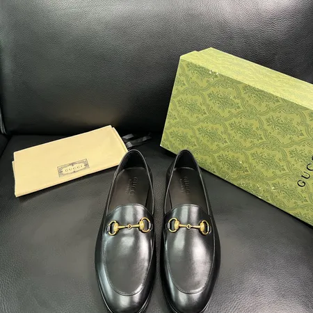 グッチ ビジネスシューズ