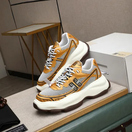 ジバンシィ スニーカー