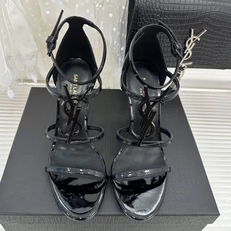 イブサンローラン サンダル