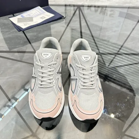 ディオール スニーカー