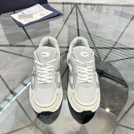 ディオール スニーカー