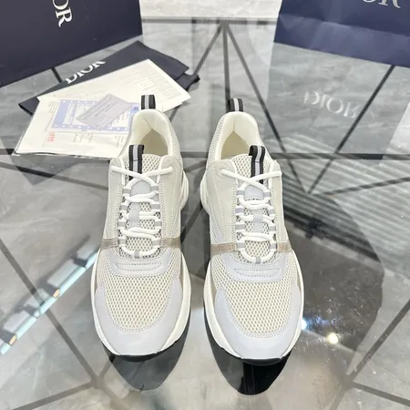 ディオール スニーカー