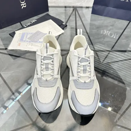 ディオール スニーカー