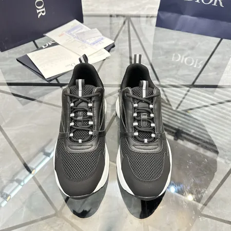 ディオール スニーカー