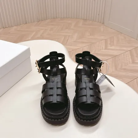 プラダ サンダル