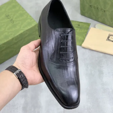 グッチ ビジネスシューズ