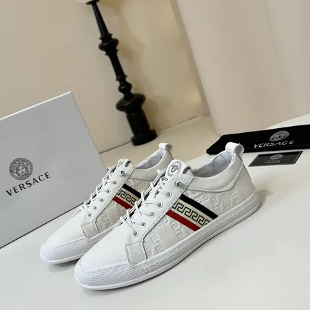 ヴェルサーチ カジュアルシューズ