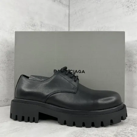 バレンシアガ カジュアルシューズ