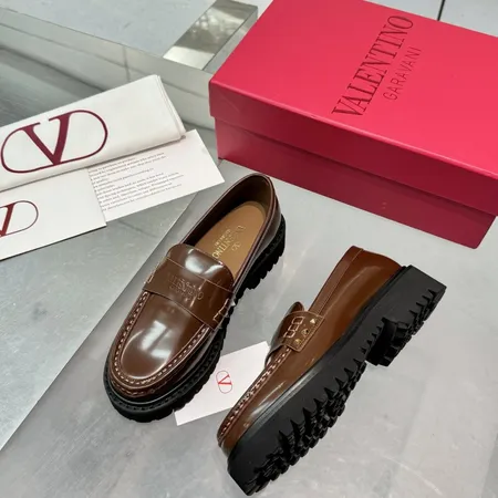 ヴァレンティノ ビジネスシューズ
