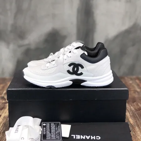 シャネル スニーカー