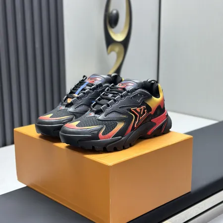 ルイヴィトン スニーカー