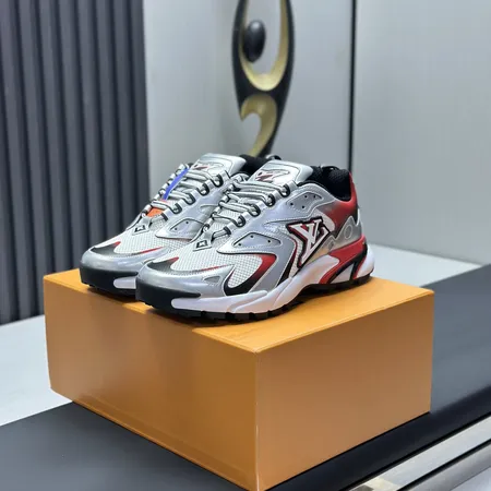 ルイヴィトン スニーカー