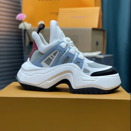 ルイヴィトン スニーカー