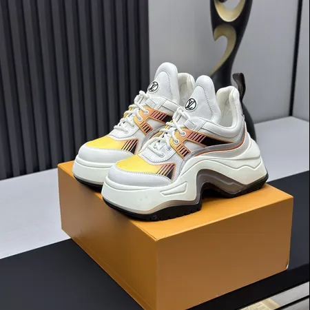 ルイヴィトン スニーカー