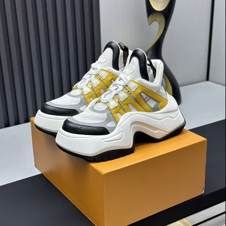 ルイヴィトン スニーカー