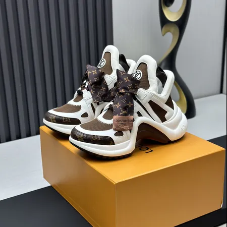 ルイヴィトン スニーカー