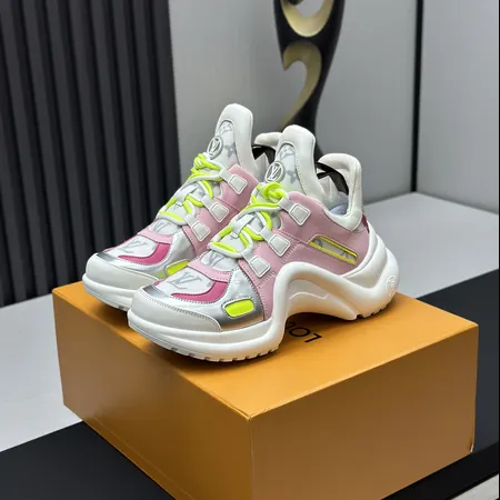 ルイヴィトン スニーカー