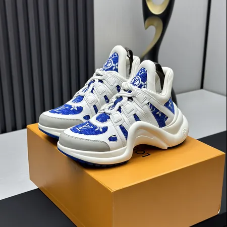 ルイヴィトン スニーカー