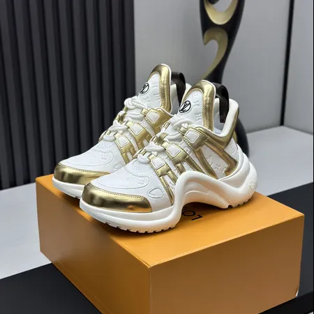 ルイヴィトン スニーカー