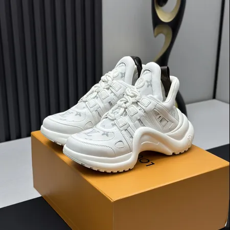 ルイヴィトン スニーカー