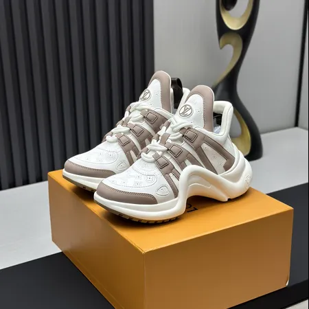 ルイヴィトン スニーカー