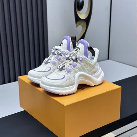 ルイヴィトン スニーカー