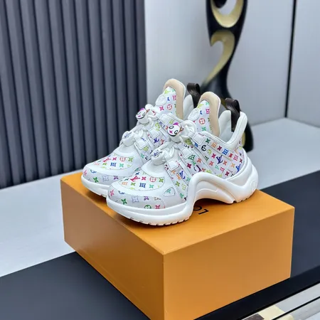 ルイヴィトン スニーカー