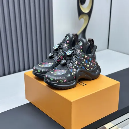 ルイヴィトン スニーカー