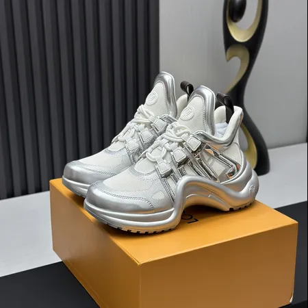 ルイヴィトン スニーカー