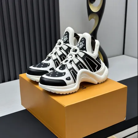 ルイヴィトン スニーカー