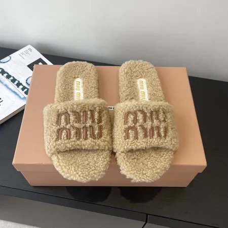 ミュウミュウ スリッパ