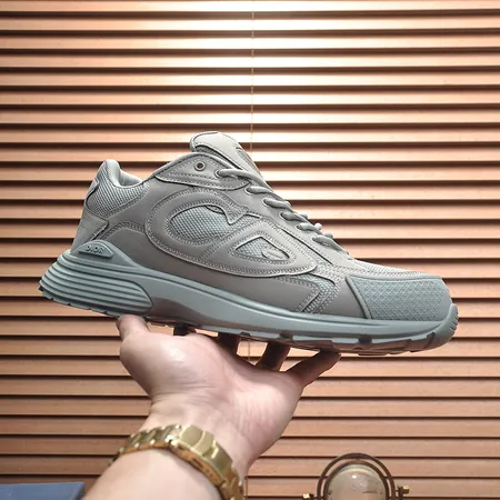 ディオール カジュアルシューズ