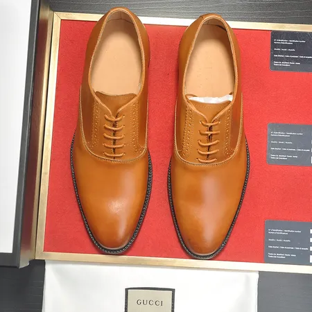 グッチ ビジネスシューズ