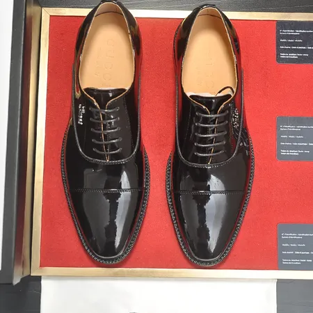 グッチ ビジネスシューズ